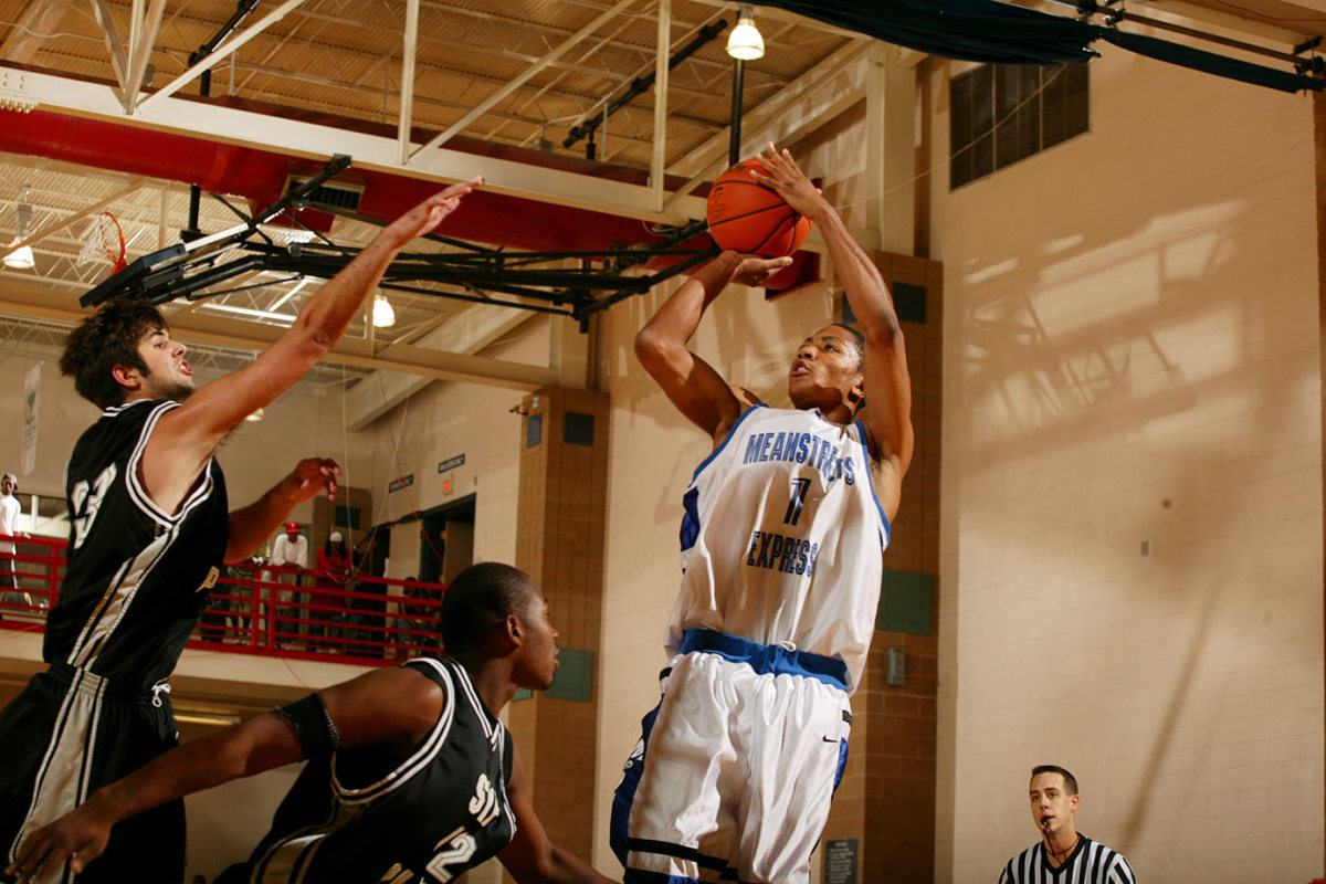 2006-Derrick-Rose-015794891.jpg